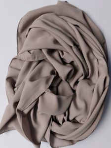 hijab soie de medine taupe